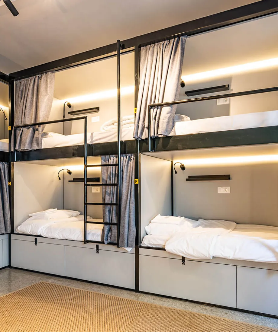 Private double room with en suite bathroom